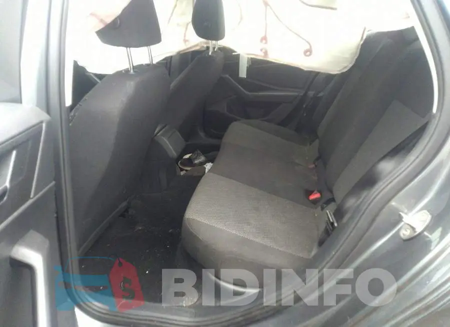 3VWC57BU6KM091831 Photo# 8