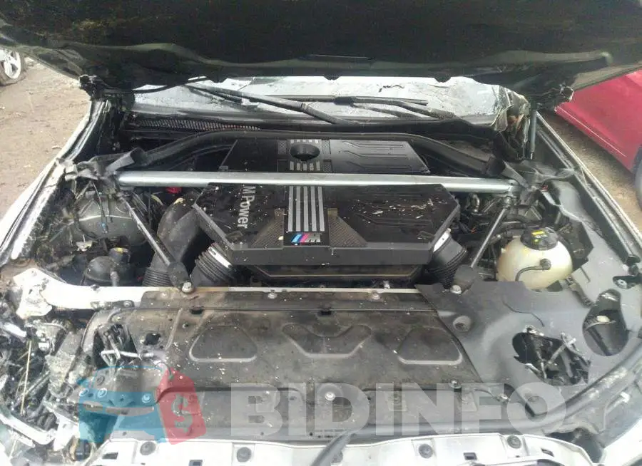 5YMTS0C05LLT10819 Photo# 10