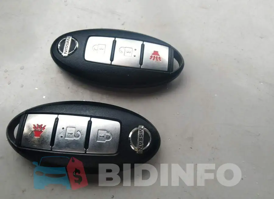 JN8AF5MV6DT228521 Photo# 11