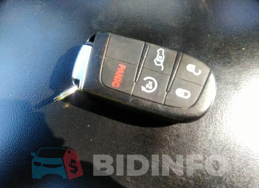 1C4RJFBG8FC111663 Photo# 11