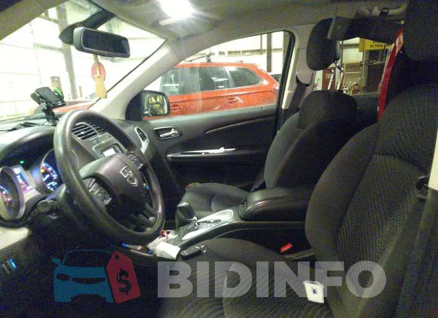 3C4PDCAB7JT529826 Photo# 5
