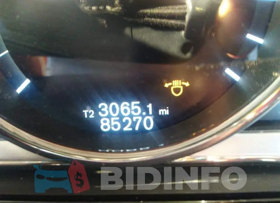 LYV402TM2JB160431 Photo# 7