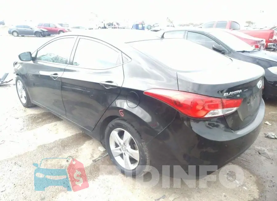 5NPDH4AE5DH285122 Photo# 3