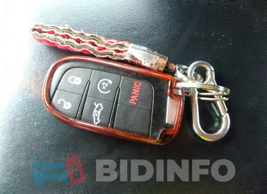 2C3CDXCT8EH308184 Photo# 11