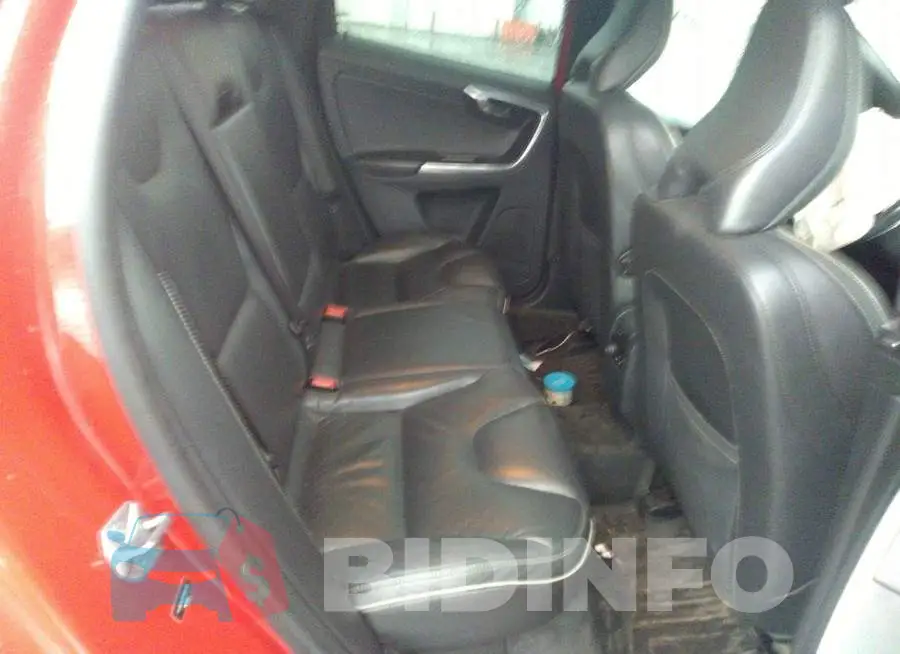 YV4902RS3F2634775 Photo# 8