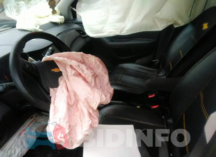 3GNCJPSB3KL332433 Photo# 5