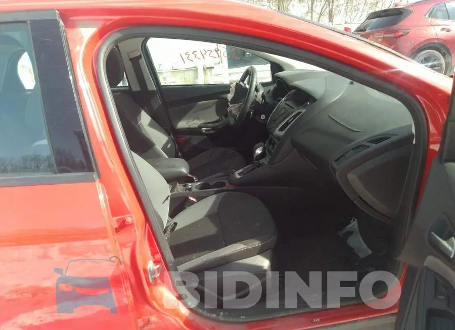 1FADP3F29EL146674 Photo# 5