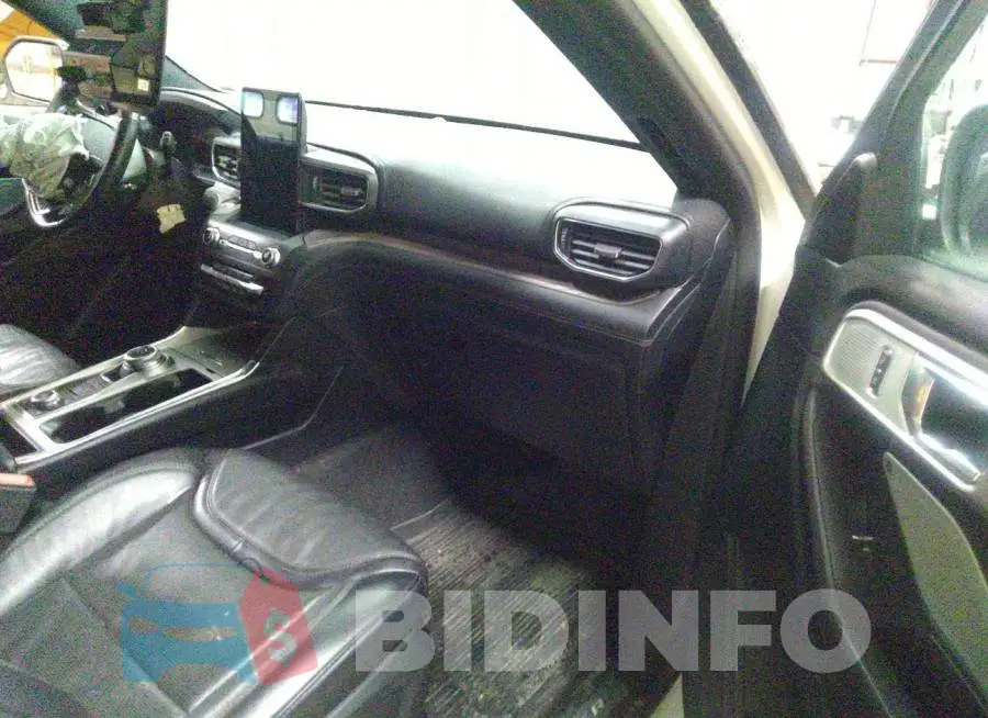 1FM5K8HC7LGA02249 Photo# 5
