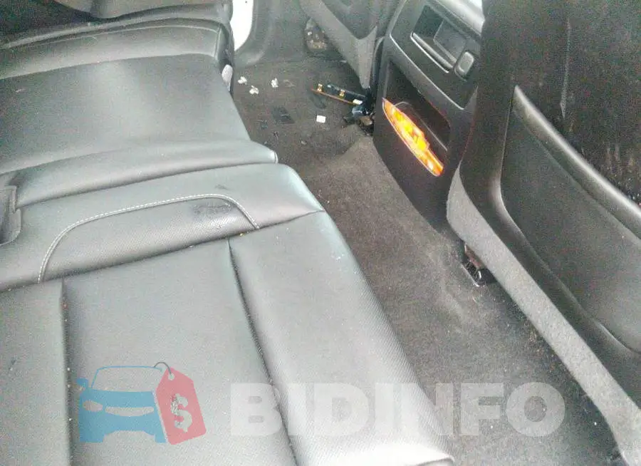 3GTP1VEC2EG212722 Photo# 8