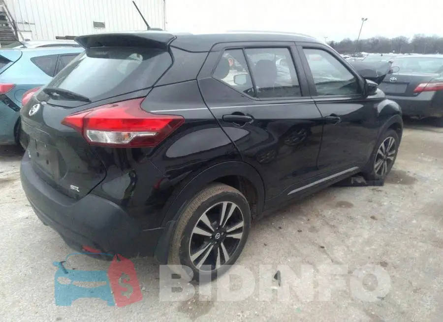 3N1CP5CU6KL497973 Photo# 4