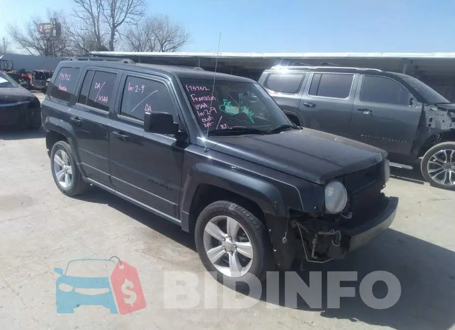 1C4NJPBA0ED758700 Photo# 1