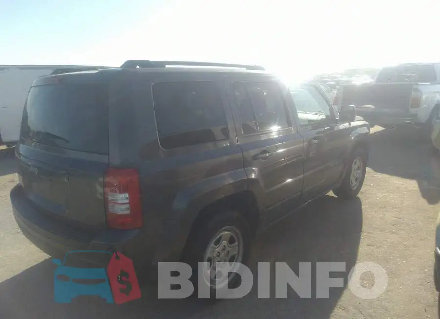 1C4NJPBA0GD811222 Photo# 4