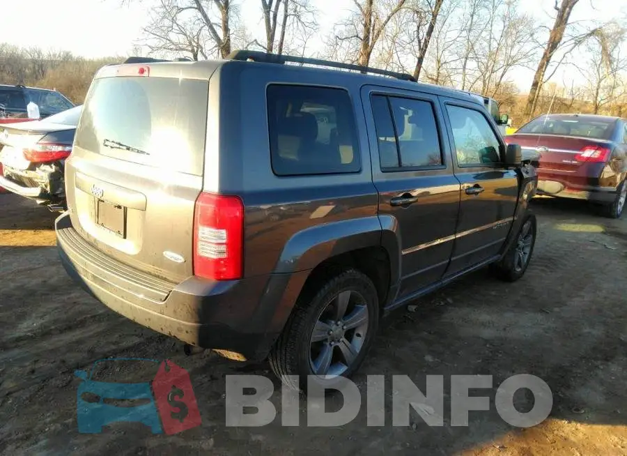 1C4NJRFB1FD317285 Photo# 4