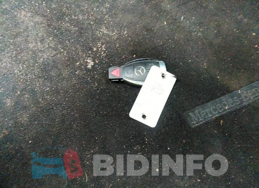 WDDWF4KB9GR127937 Photo# 11