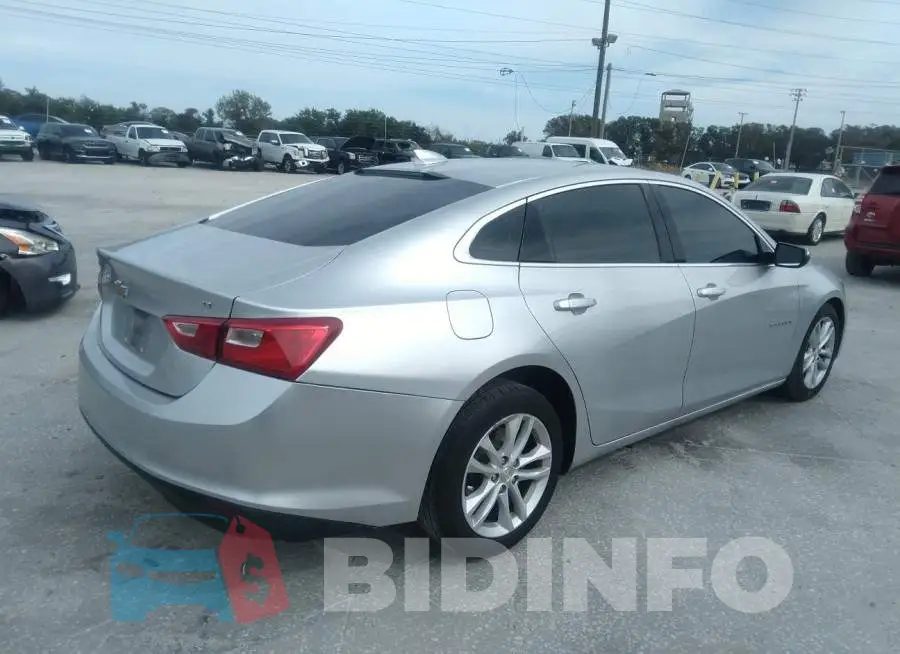 1G1ZD5ST9JF158070 Photo# 4