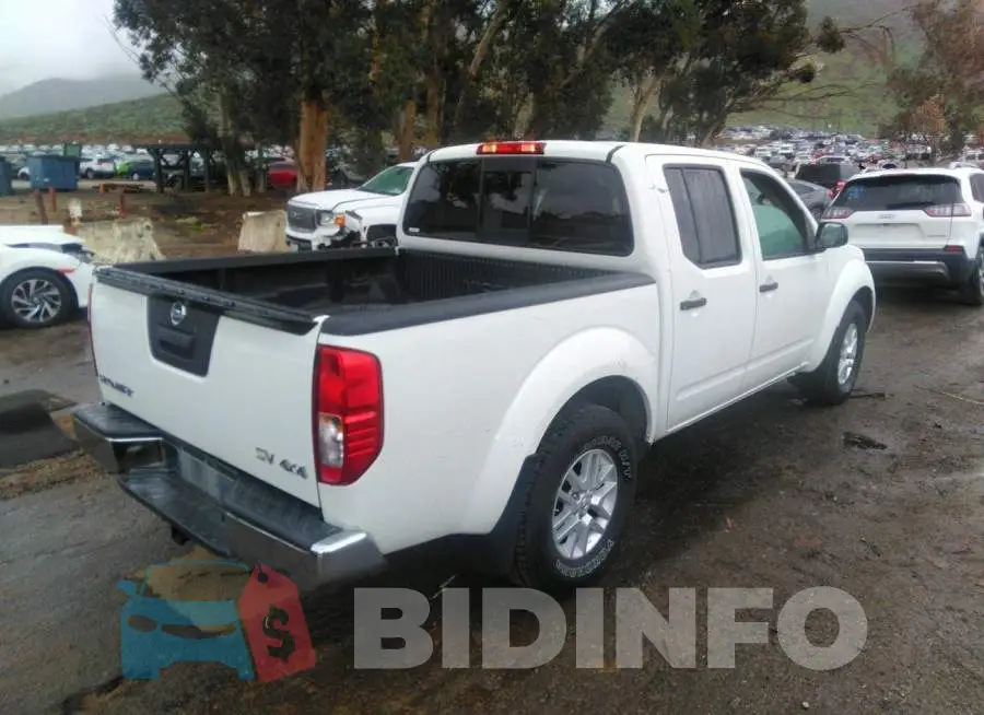 1N6AD0EV9JN708116 Photo# 4