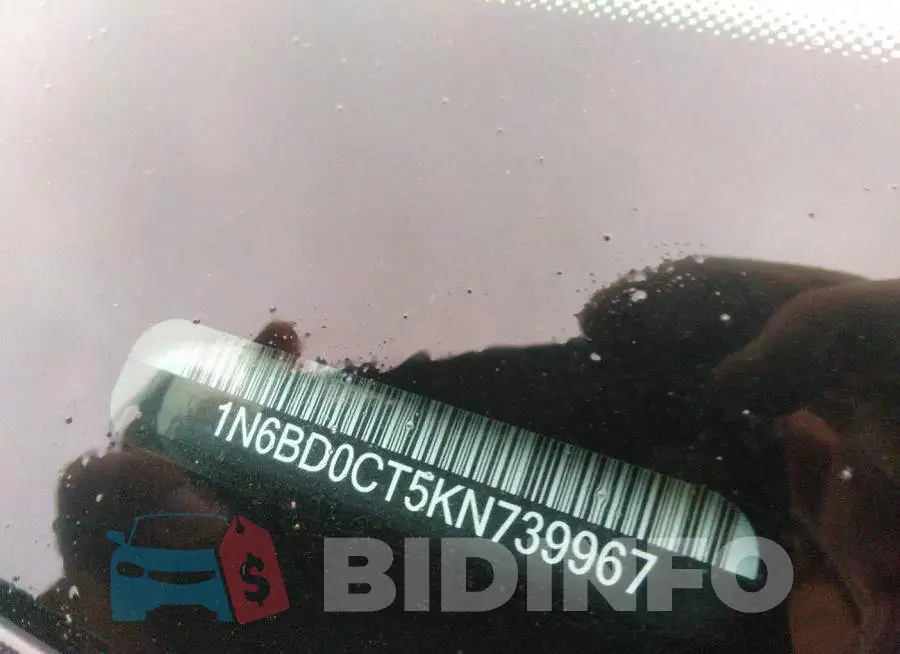1N6BD0CT5KN739967 Photo# 9