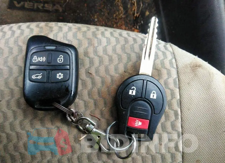 3N1CE2CP5FL352928 Photo# 11