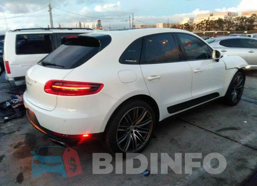WP1AB2A5XFLB65483 Photo# 4