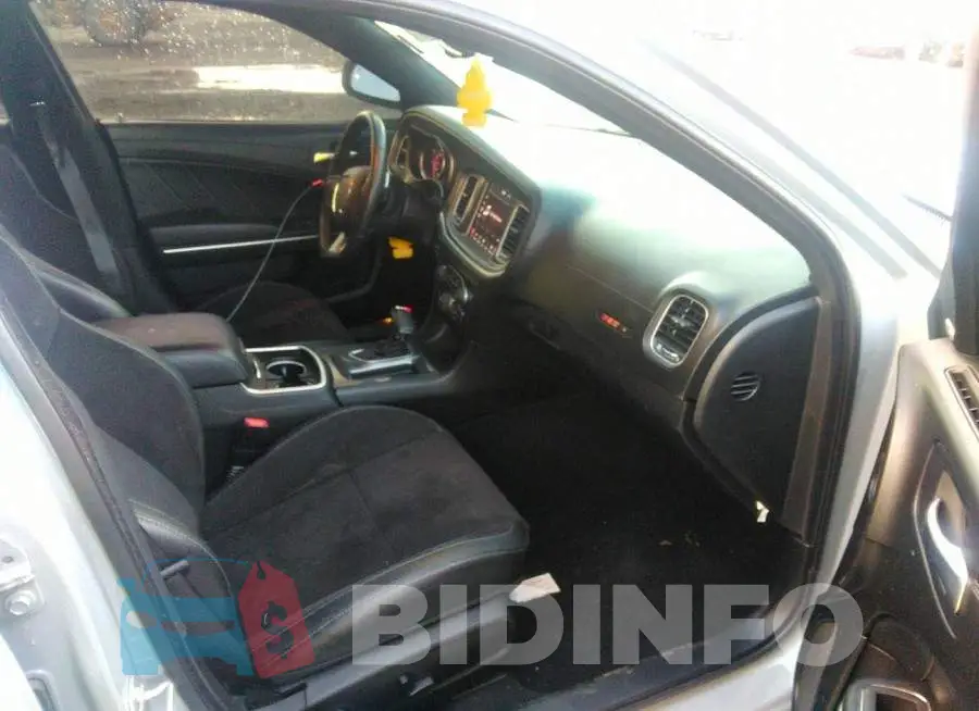 2C3CDXGJ1MH671918 Photo# 5