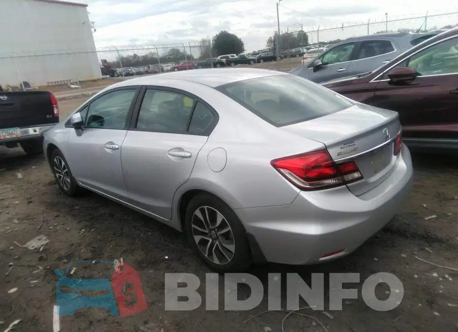 19XFB2F82FE059256 Photo# 3