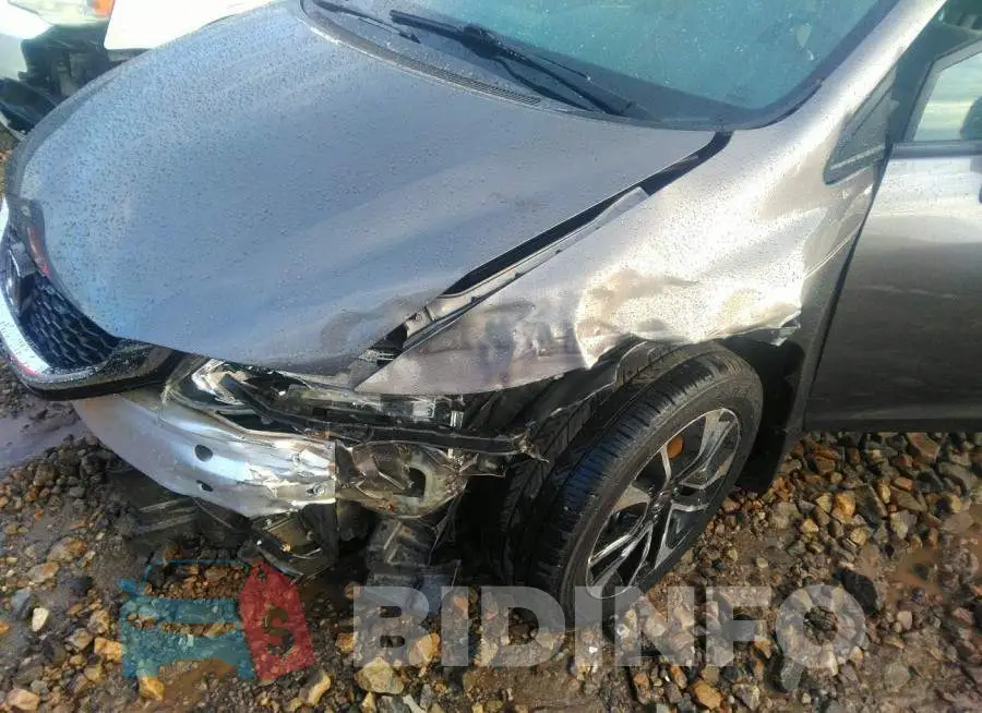 19XFB2F85DE013322 Photo# 6