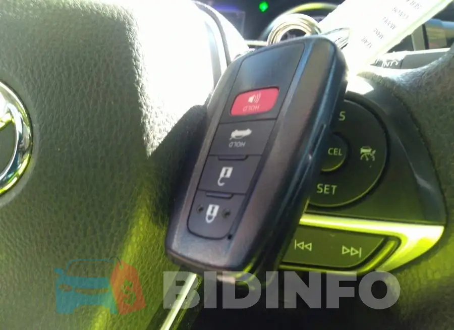 4T1C31AK5NU571652 Photo# 11