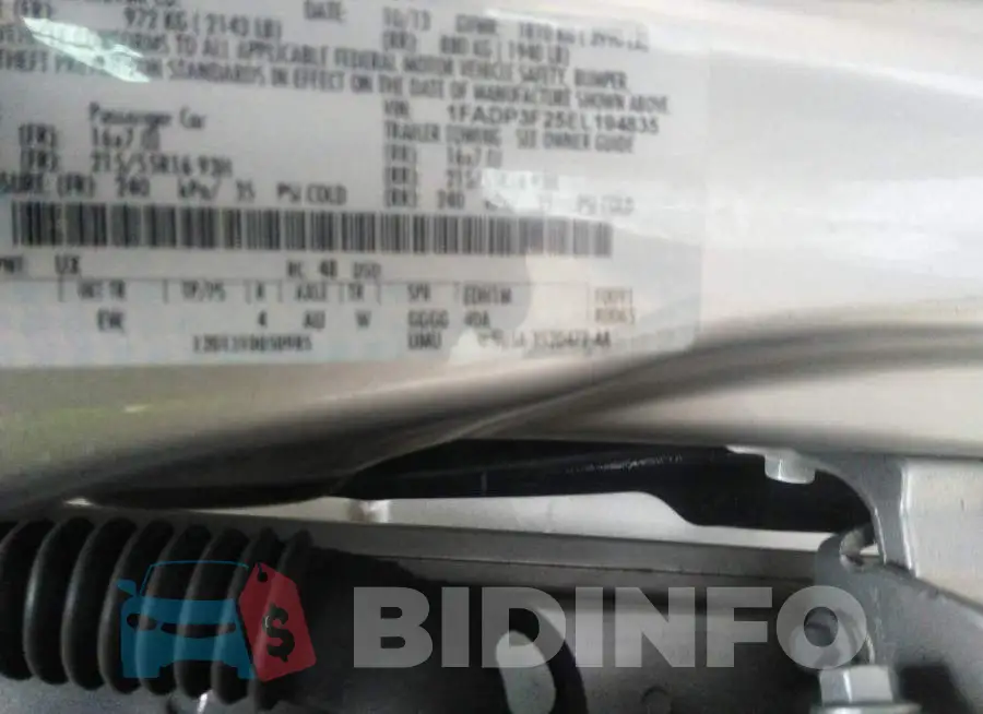 1FADP3F25EL194835 Photo# 9