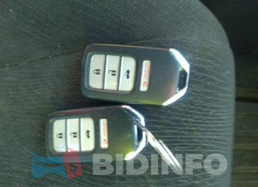 1HGCR2F74DA142713 Photo# 11