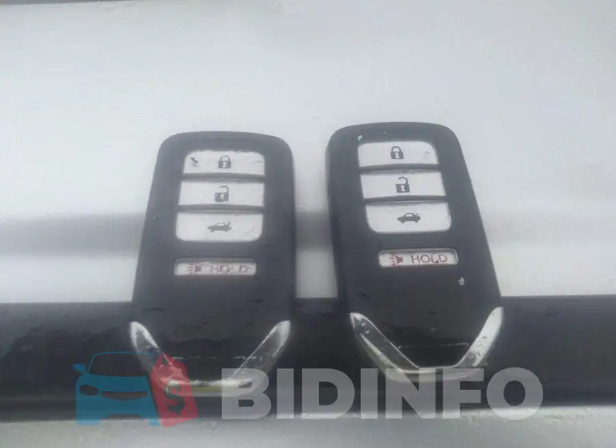 1HGCR3F88FA005694 Photo# 11