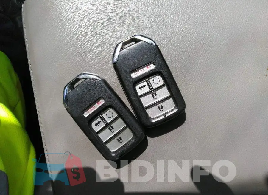 1HGCV1F44JA050590 Photo# 11