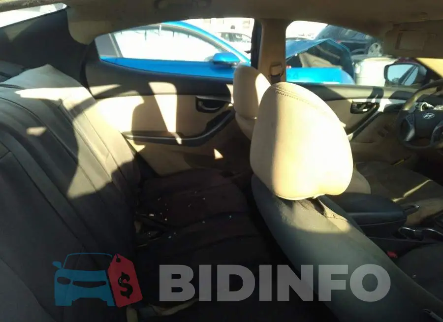 5NPDH4AE9DH181586 Photo# 8