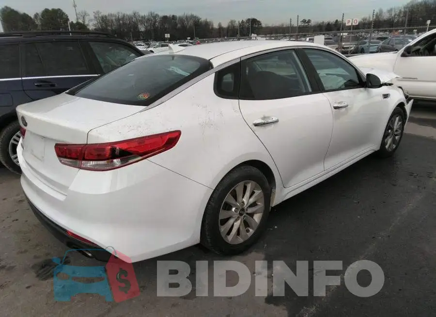 5XXGT4L38GG020878 Photo# 4
