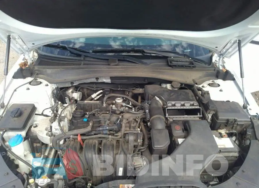 5XXGT4L38GG024008 Photo# 10