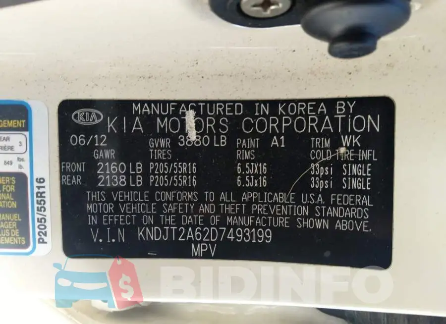 KNDJT2A62D7493199 Photo# 9