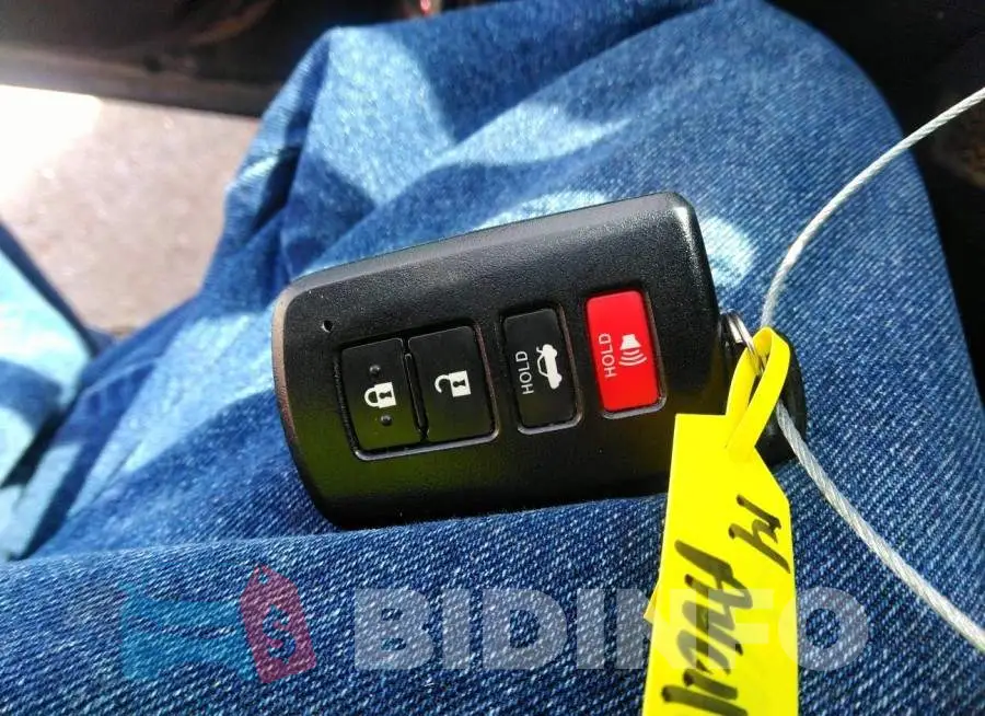 4T1BD1EB0EU035632 Photo# 11