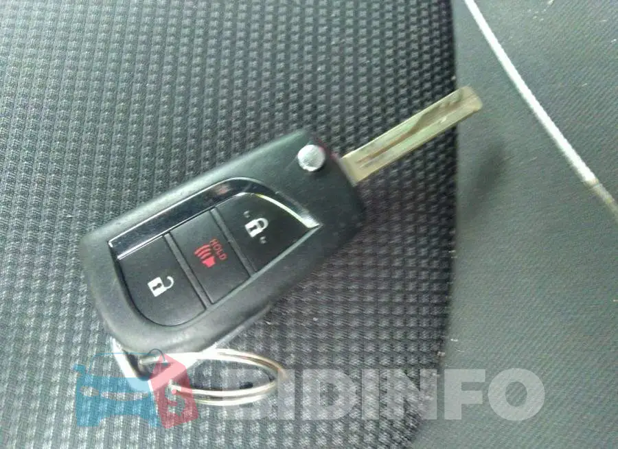 JTMH1RFV9KD005426 Photo# 11