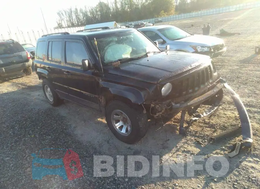 1C4NJPBB3GD554727 Photo# 1