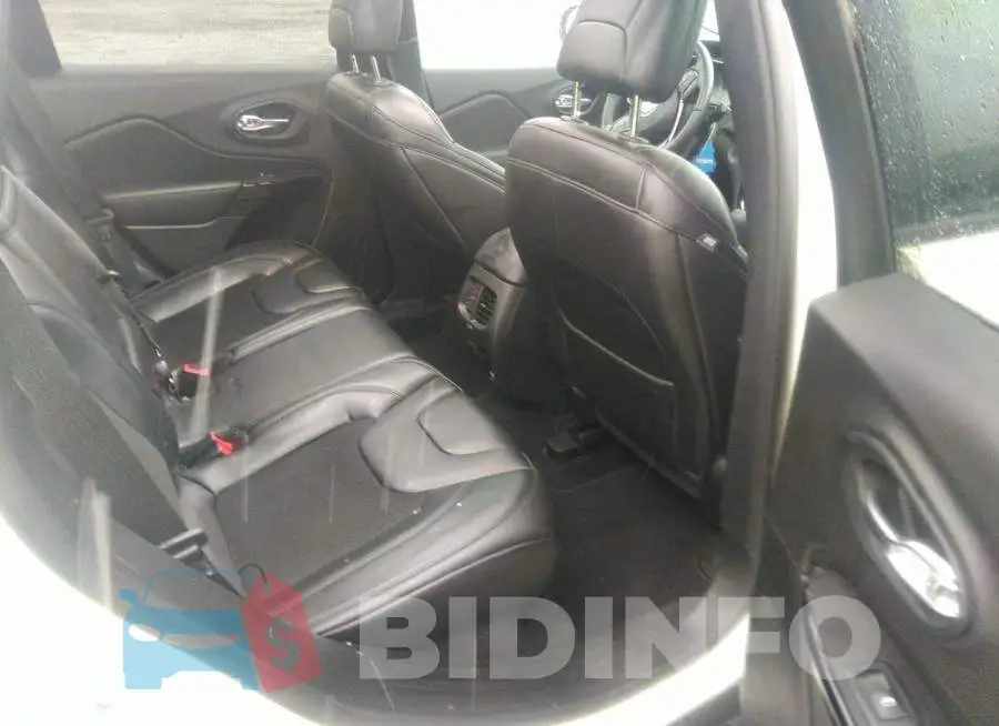 1C4PJMLX6KD299176 Photo# 8