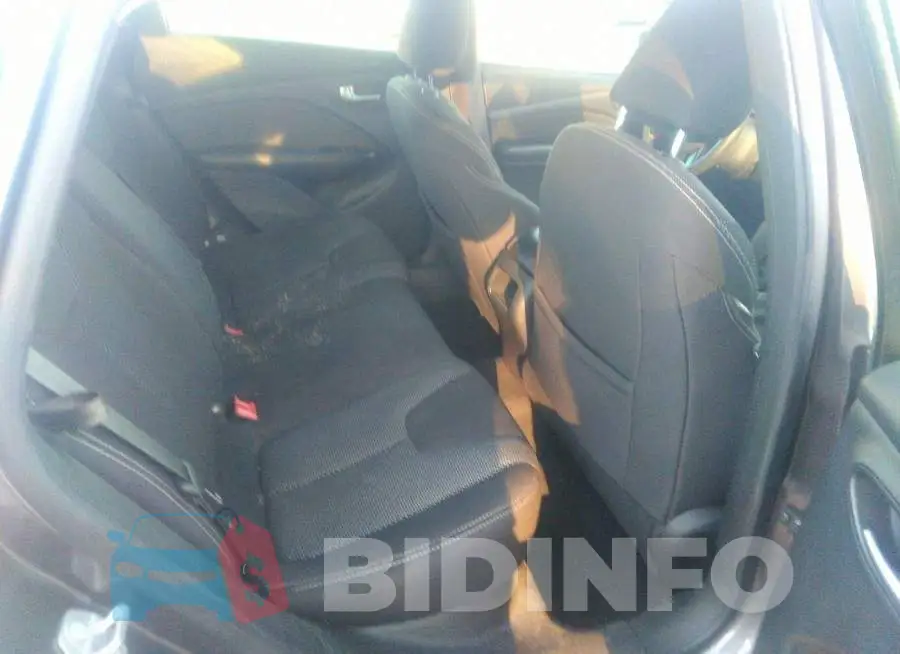 1C3CDFBB4FD275427 Photo# 8