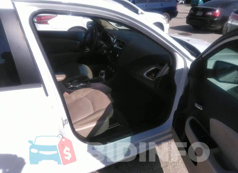 1C3CDZAG1DN572273 Photo# 5