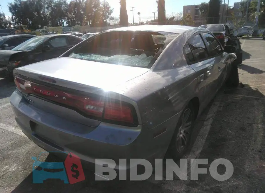 2C3CDXBG1EH325302 Photo# 4