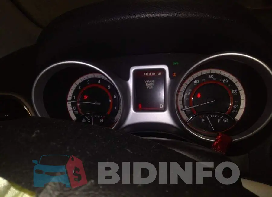 3C4PDCAB6LT260818 Photo# 7