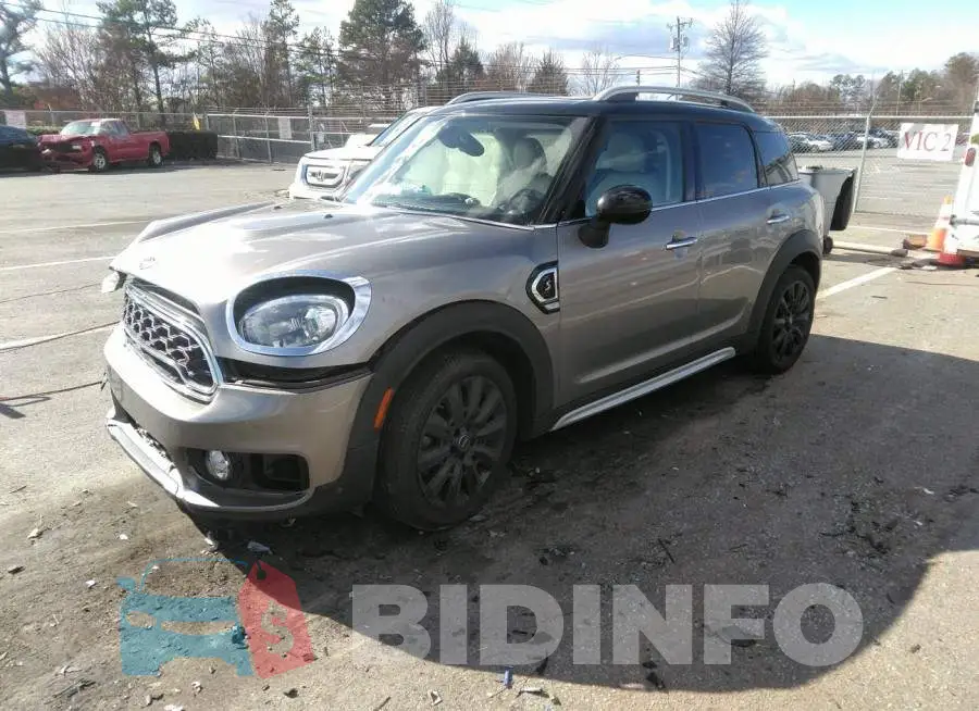 WMZYT3C3XJ3E00264 Photo# 2