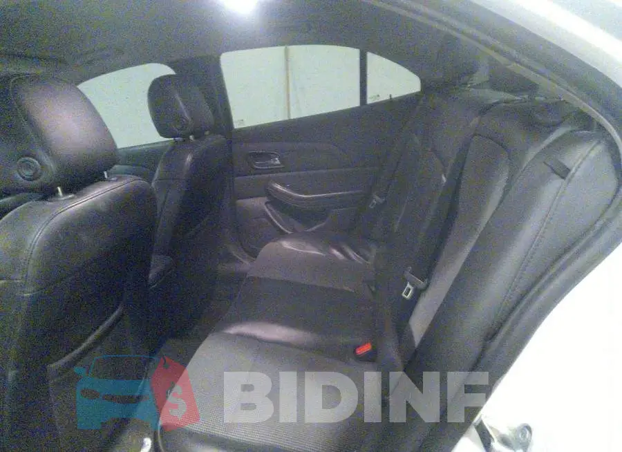 1G11D5SL7FF152935 Photo# 8