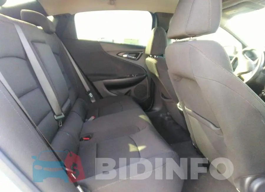 1G1ZD5ST6LF074565 Photo# 8