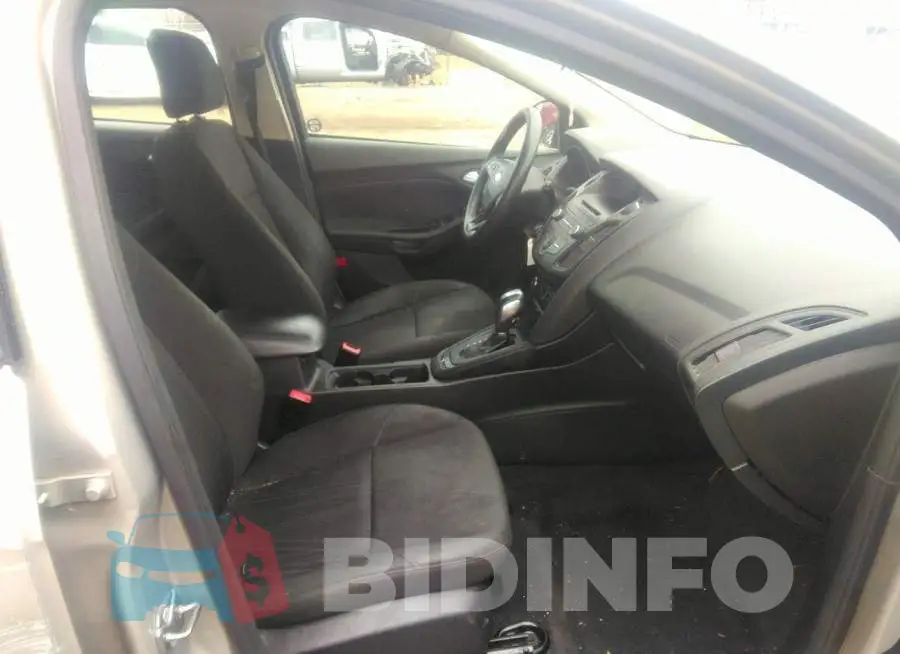 1FADP3K27GL215001 Photo# 5