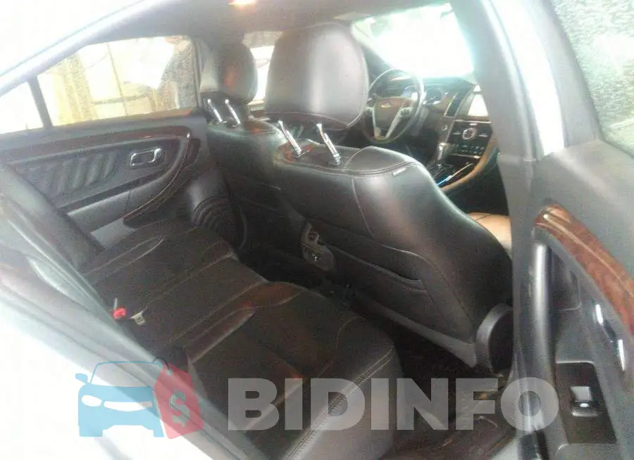 1FAHP2F85DG229347 Photo# 8
