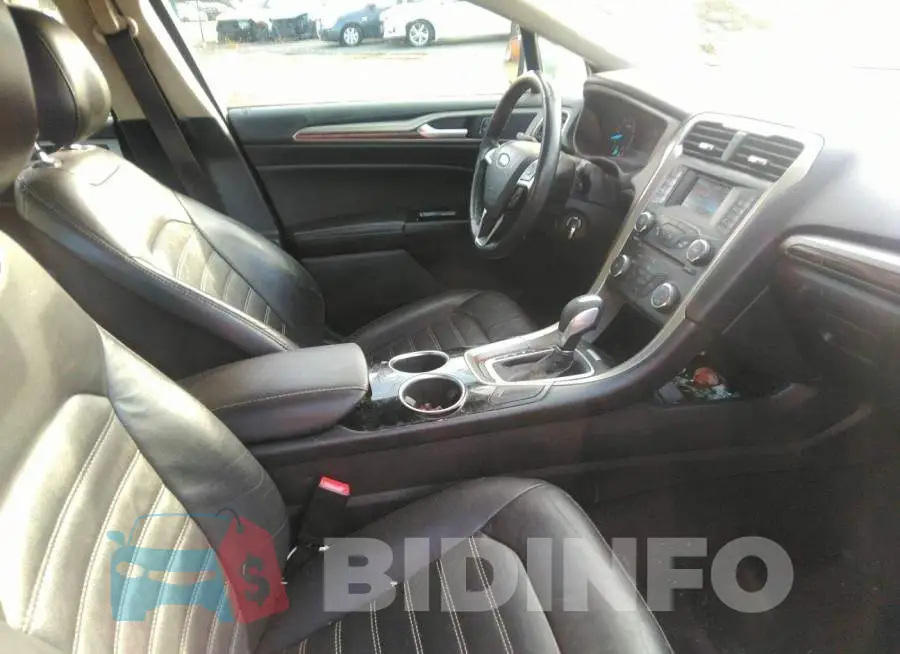 3FA6P0HR3DR327917 Photo# 5
