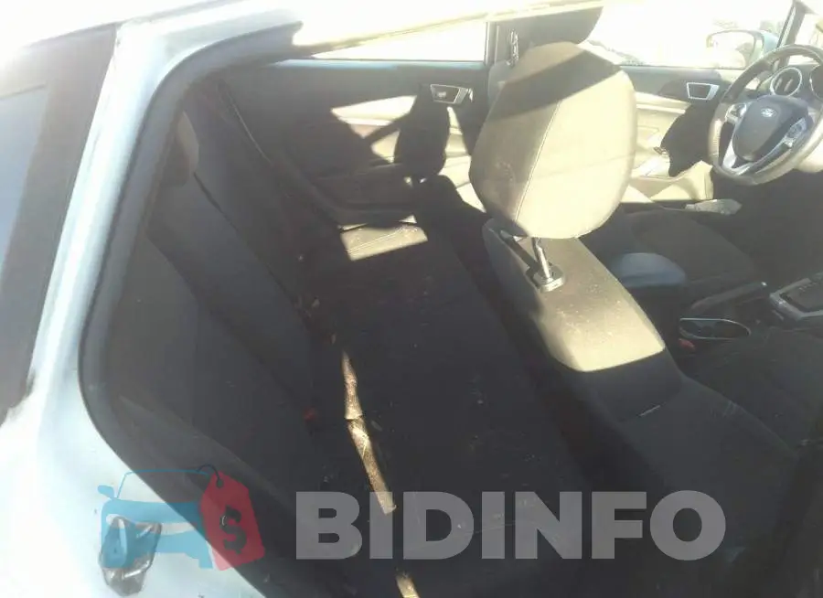 3FADP4EJ7FM211200 Photo# 8